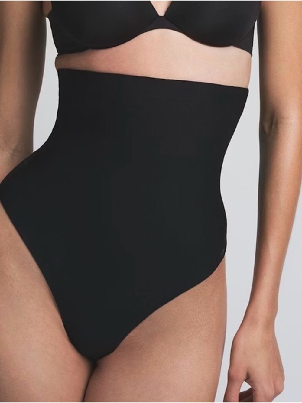 SKIMS CORE SCULPT HIGH-WAISTED THONG COLOR ONYX